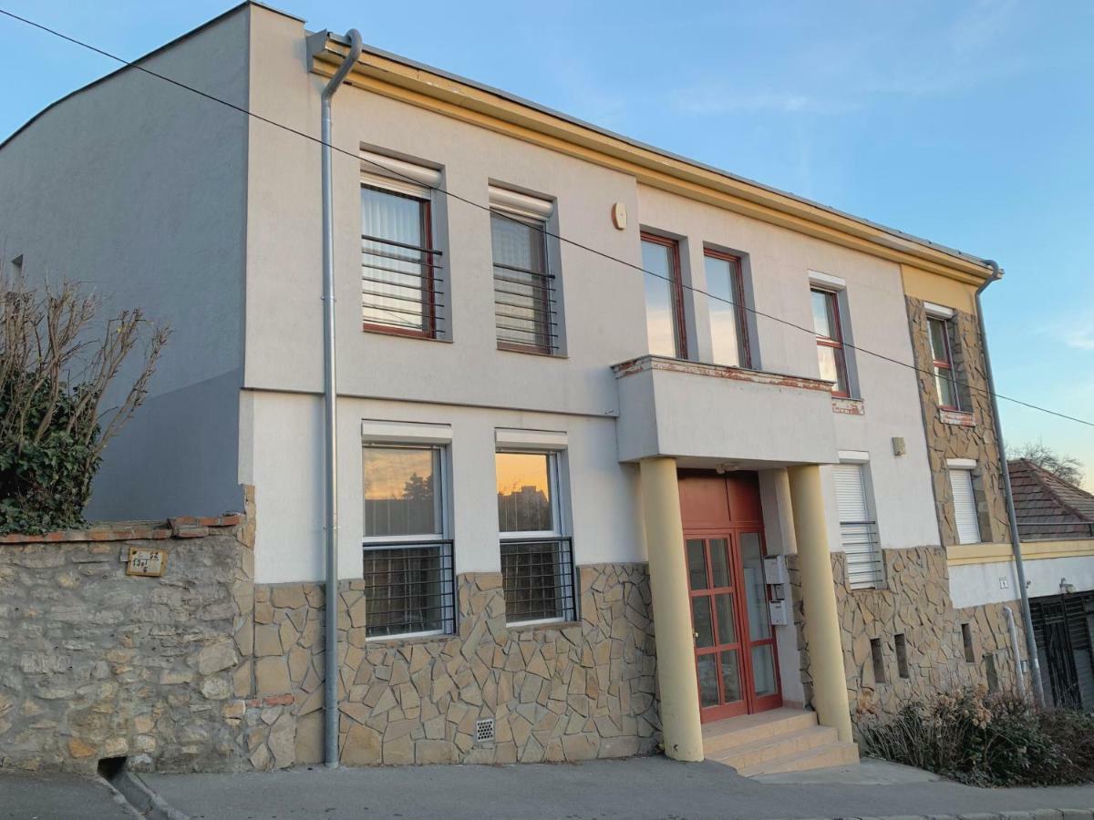 Apartmán St. Peter Apartman Pětikostelí Exteriér fotografie